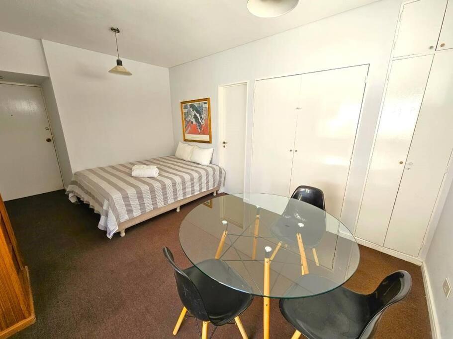 Comodo Monoambiente Apartamento *