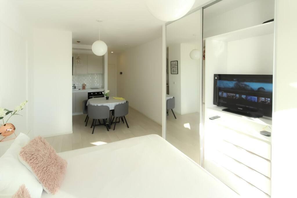 Hermoso Studio, Piso Alto Con Amenities V.urquiza Buenos Aires