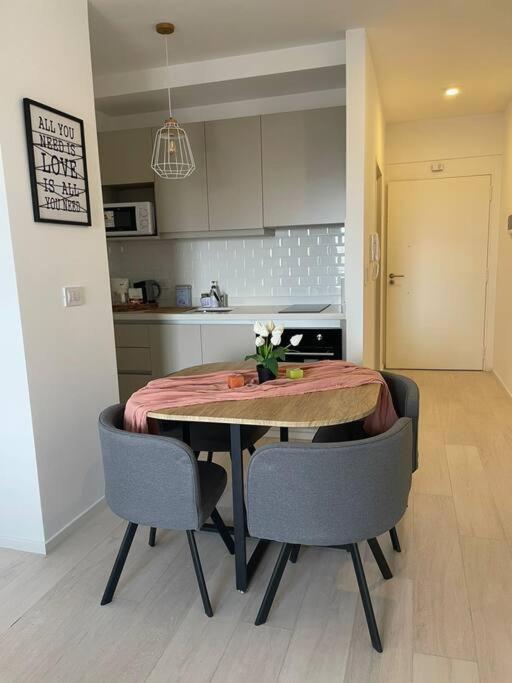 Hermoso Studio, Piso Alto Con Amenities V.urquiza