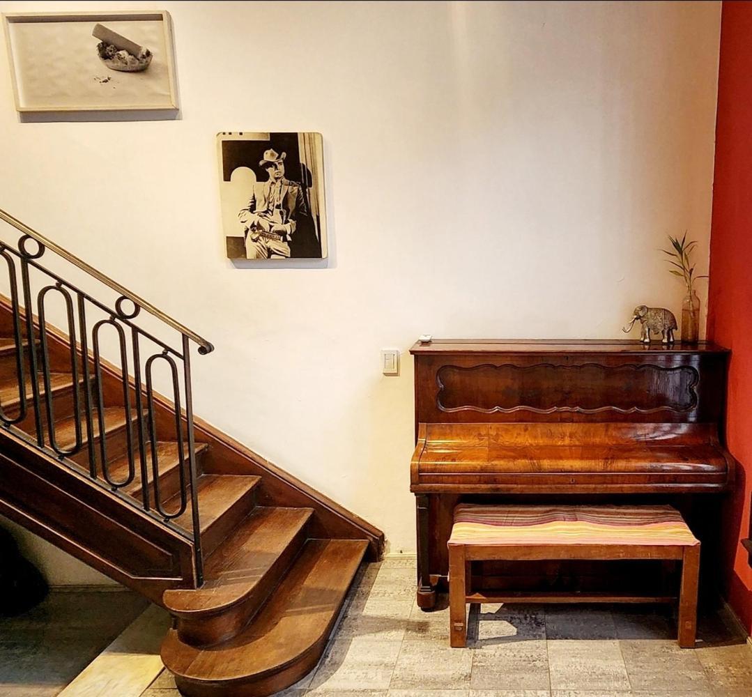 Santelmo Casona Unica 4pisos Full Terraza Piscina Quincho Parrilla Ascensor 2jacuzzis Sauna 7dorm 6banos Casa de férias Buenos Aires