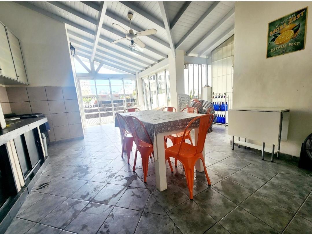 Casa de férias Santelmo Casona Unica 4pisos Full Terraza Piscina Quincho Parrilla Ascensor 2jacuzzis Sauna 7dorm 6banos