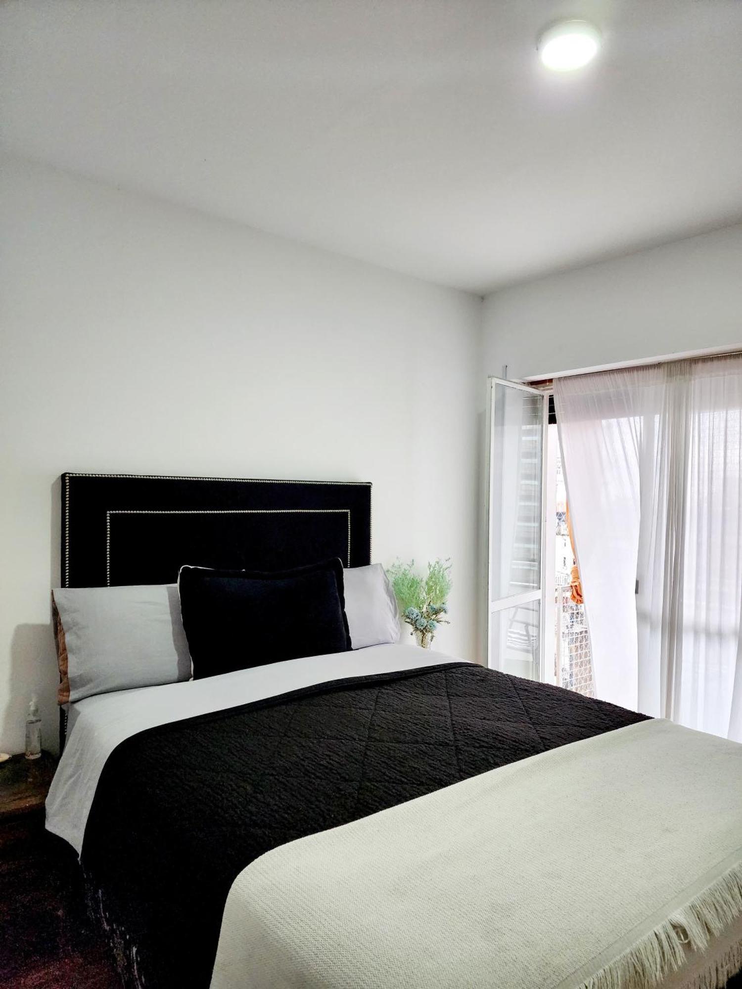 Apartamento Lavalle Cerca Al Obelisco Buenos Aires