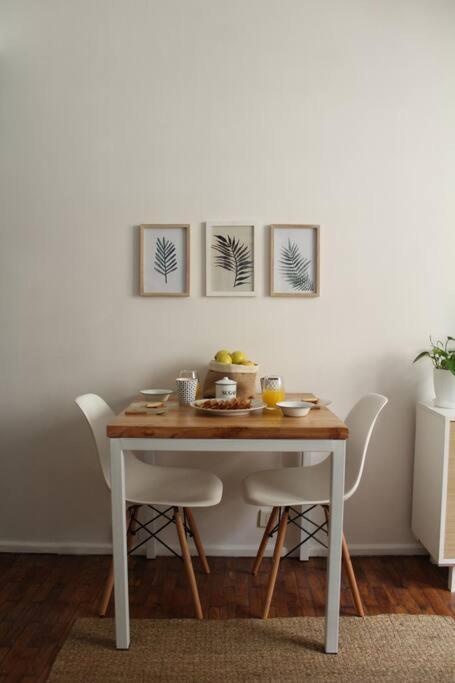 Estudio Luminoso Y Calido En Recoleta Apartamento