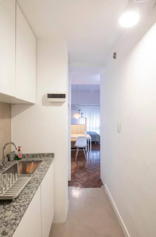 Apartamento Departamento Luminoso En El Centro Porteno