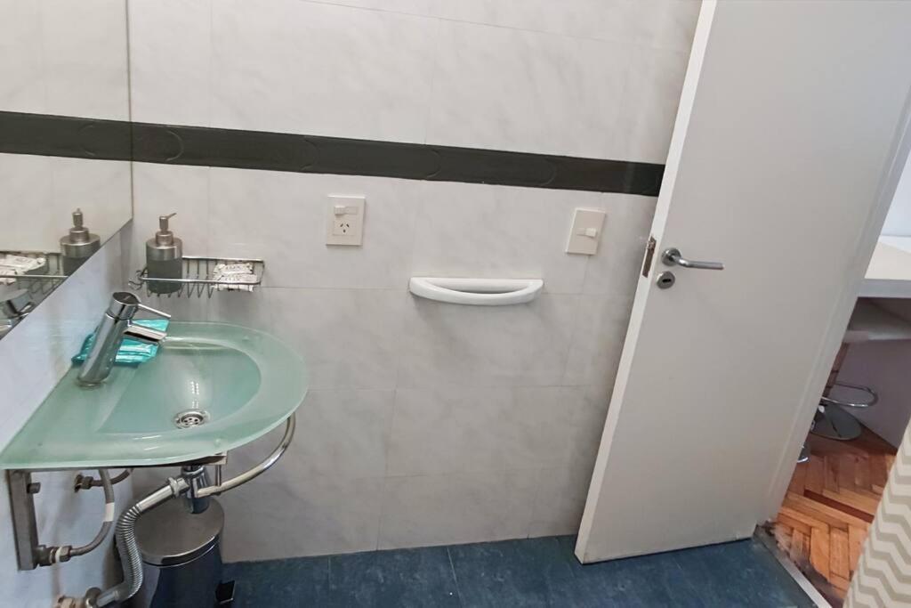 Elegante Y Moderno Estudio Centrico- Maipu Ciudad Autónoma de Buenos Aires