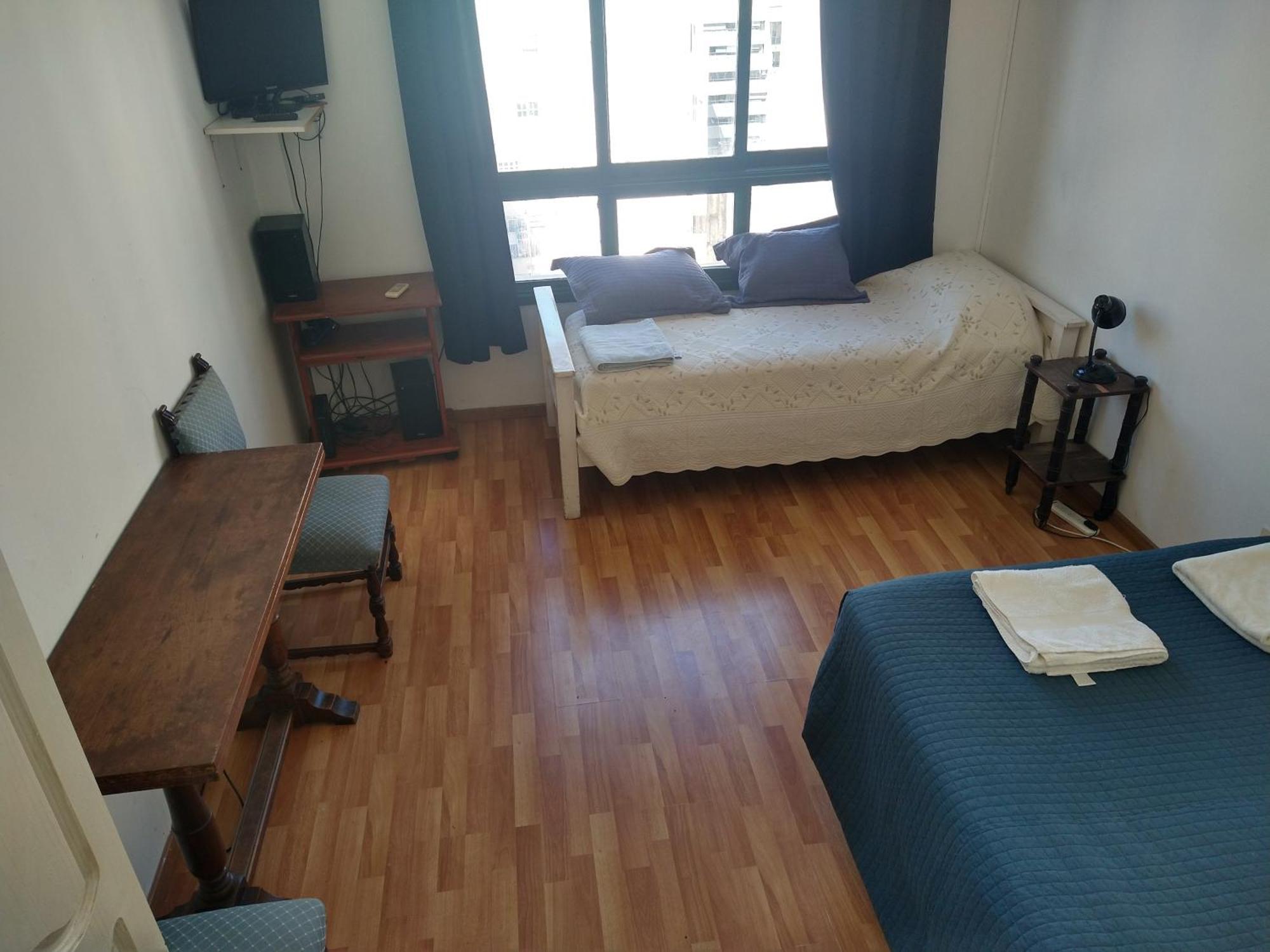 Apartamento Departamento Luminoso En El Centro De