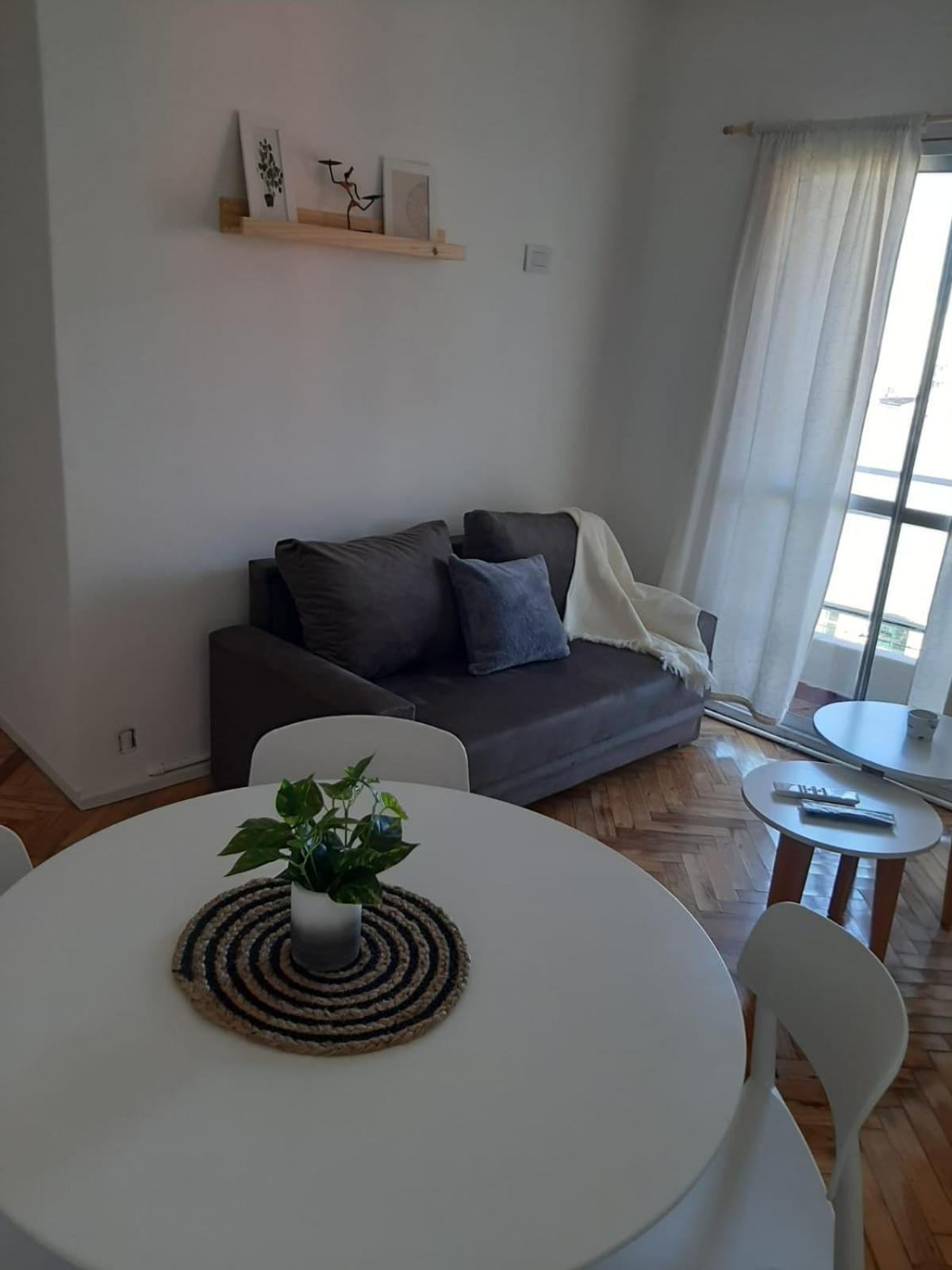 Acogedor Depto Frente Al Italiano Apartamento