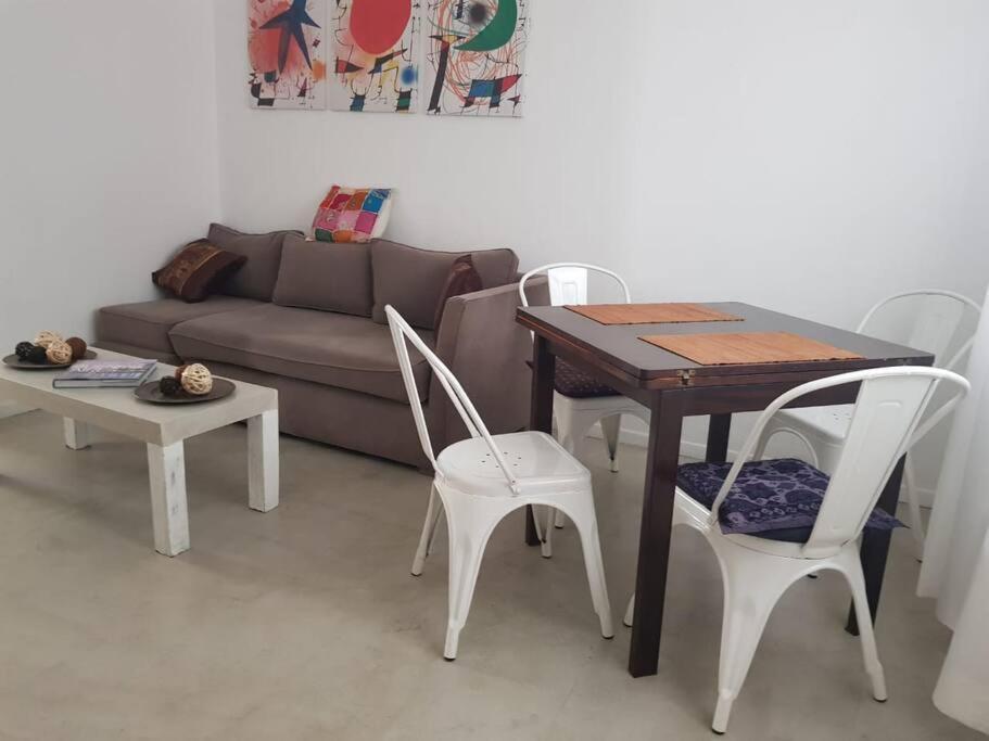 Palermo. 2 Ambientes. Reciclado. * Ciudad Autónoma de Buenos Aires