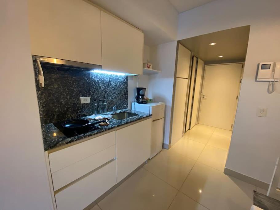 Impecable Estudio En Lujoso Edificio En Caballito Apartamento *