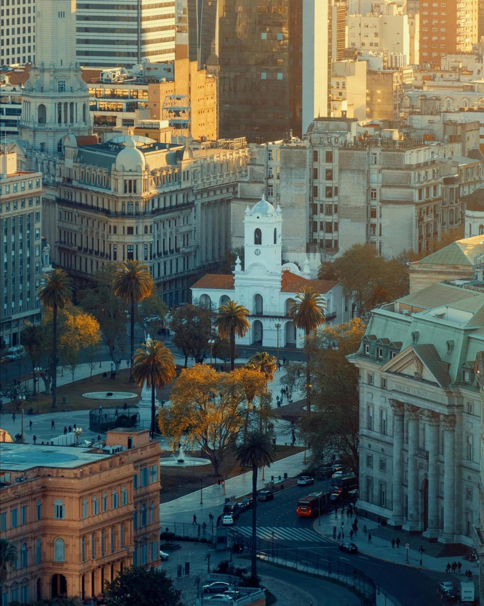 Beautiful Sunny Recoleta Urban Comfort *