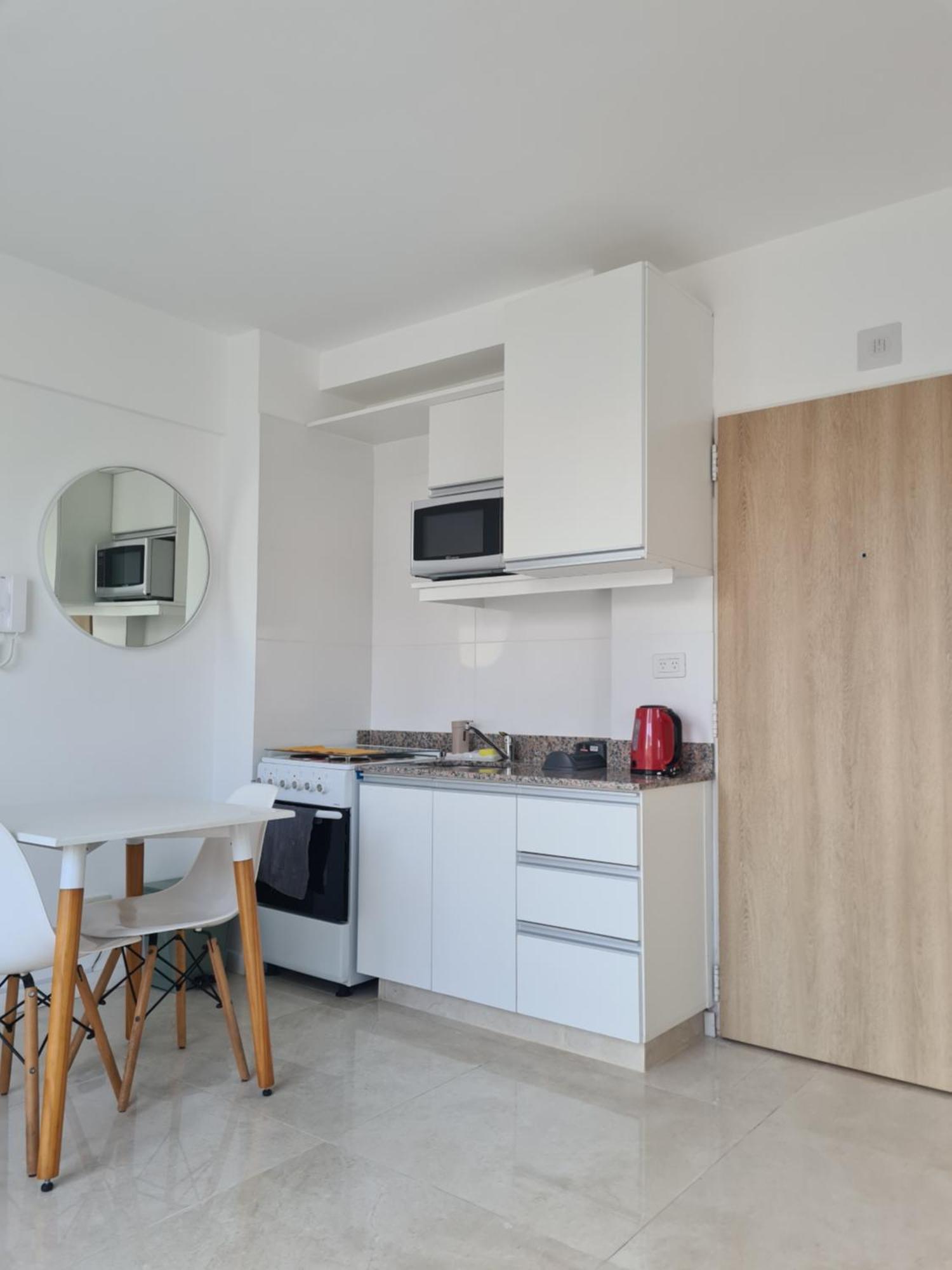 Apartamento Departamento Amplio Piso Alto Balcon Muy Luminoso En San Telmo 93 Ciudad Autónoma de Buenos Aires