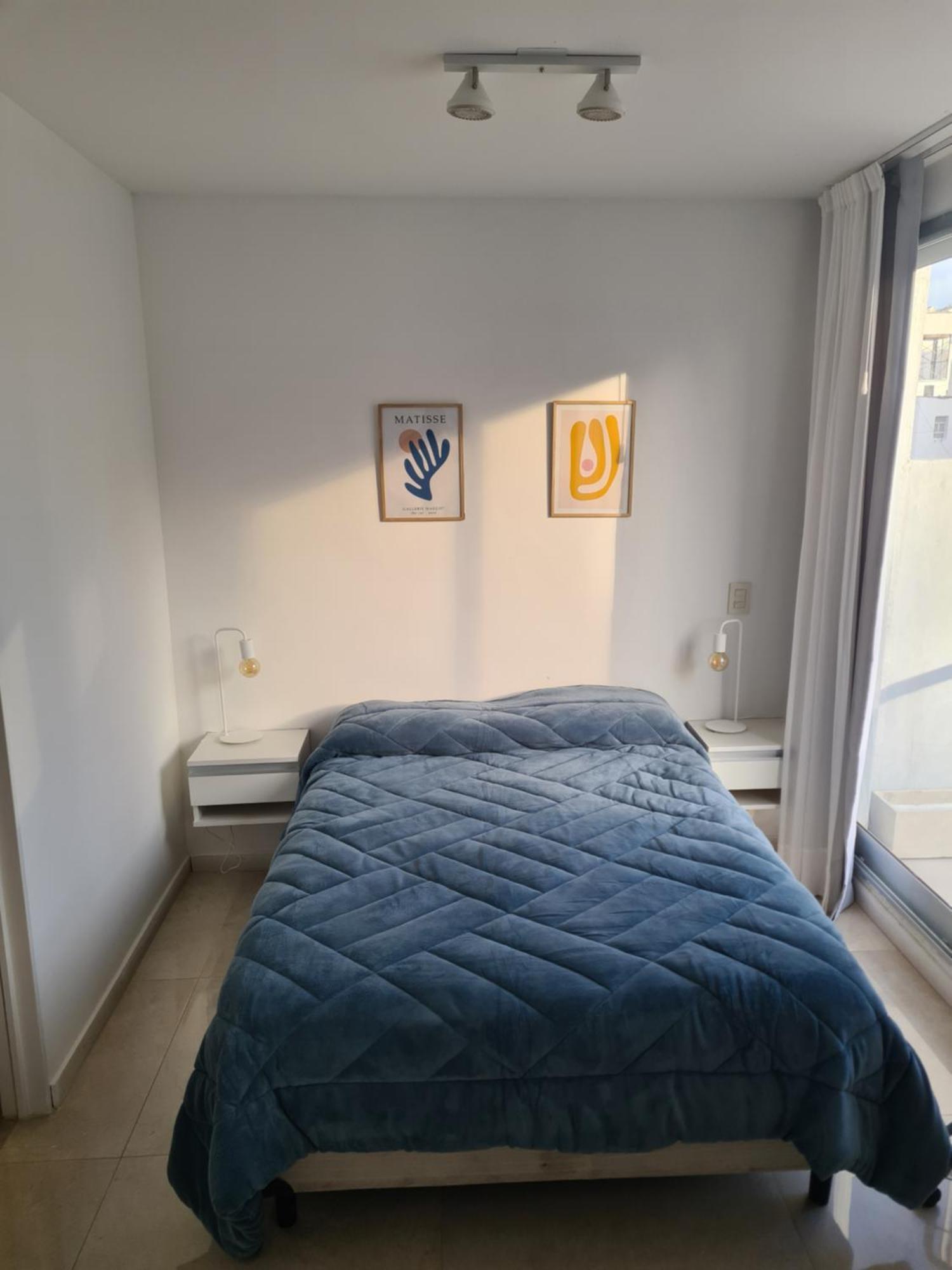 Apartamento Departamento Amplio Piso Alto Balcon Muy Luminoso En San Telmo 93 *