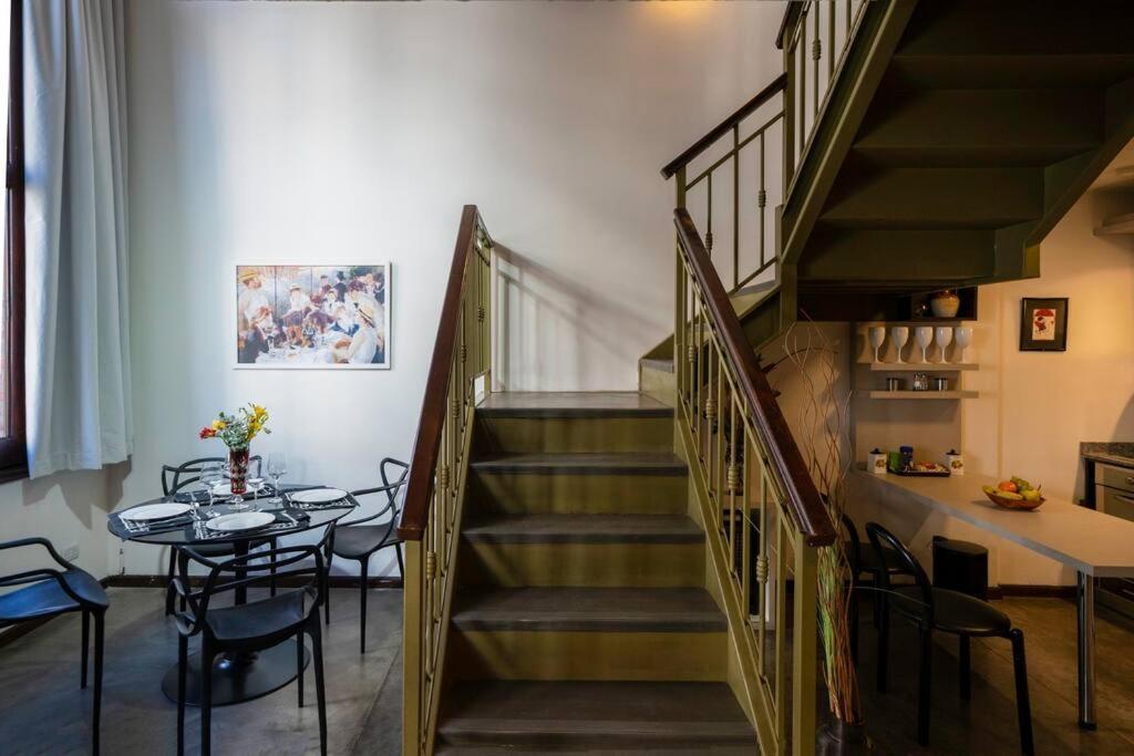 Inspiring Loft To Create Super Spacious With Service Apartamento
