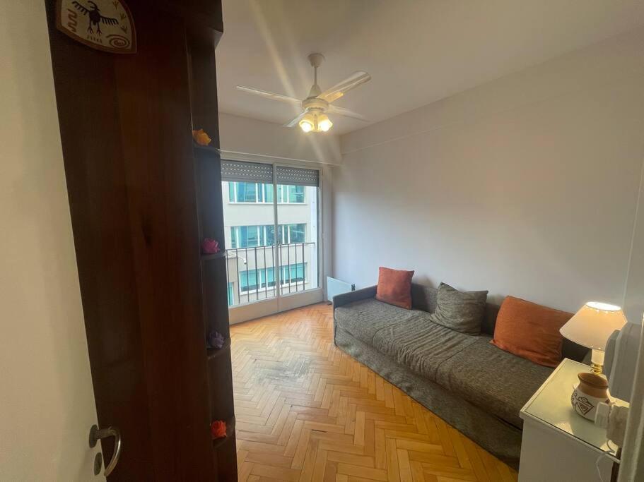 Apartamento Hermoso Departamento En Recoleta Para 5-z Facultad- Riobamba