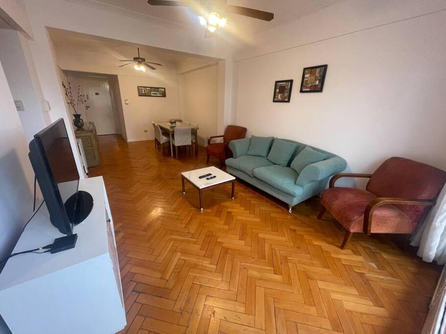 Hermoso Departamento En Recoleta Para 5-z Facultad- Riobamba Apartamento