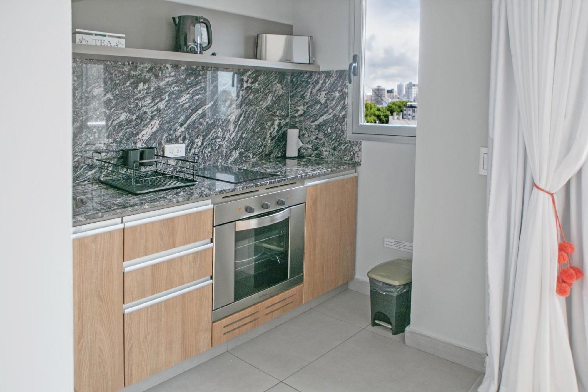 Almagro, Monoambiente Luminoso A Pasos Del Hospital -g24- Apartamento