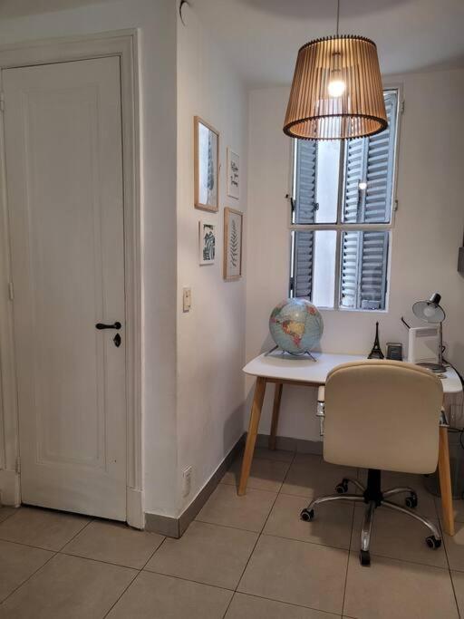 Apartamento Amplio Dpto Para 5 Con Lavarropas Frente Al Congreso Nacional