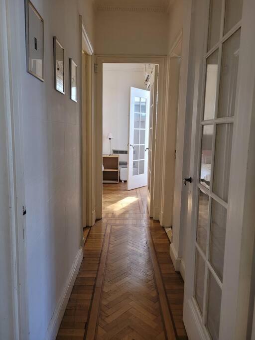 Apartamento Amplio Dpto Para 5 Con Lavarropas Frente Al Congreso Nacional