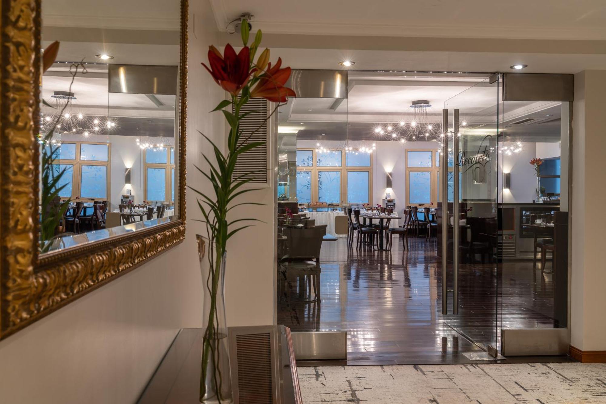 Intersur Recoleta Hotel Ciudad Autónoma de Buenos Aires