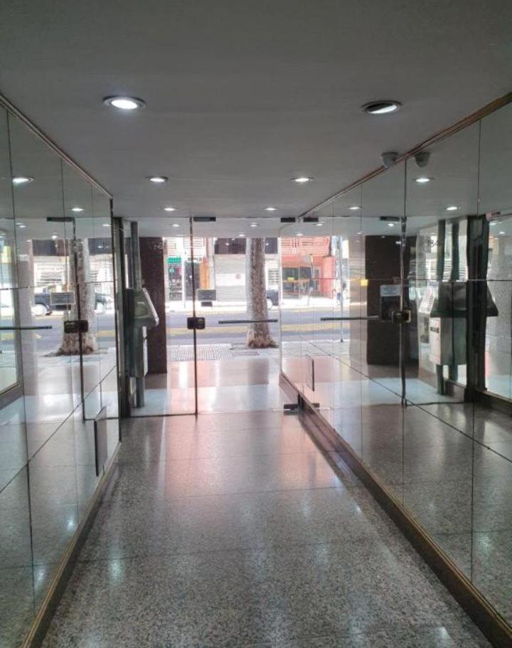 Apartamentocorrientes1847 Y Callao Apartamento Buenos Aires
