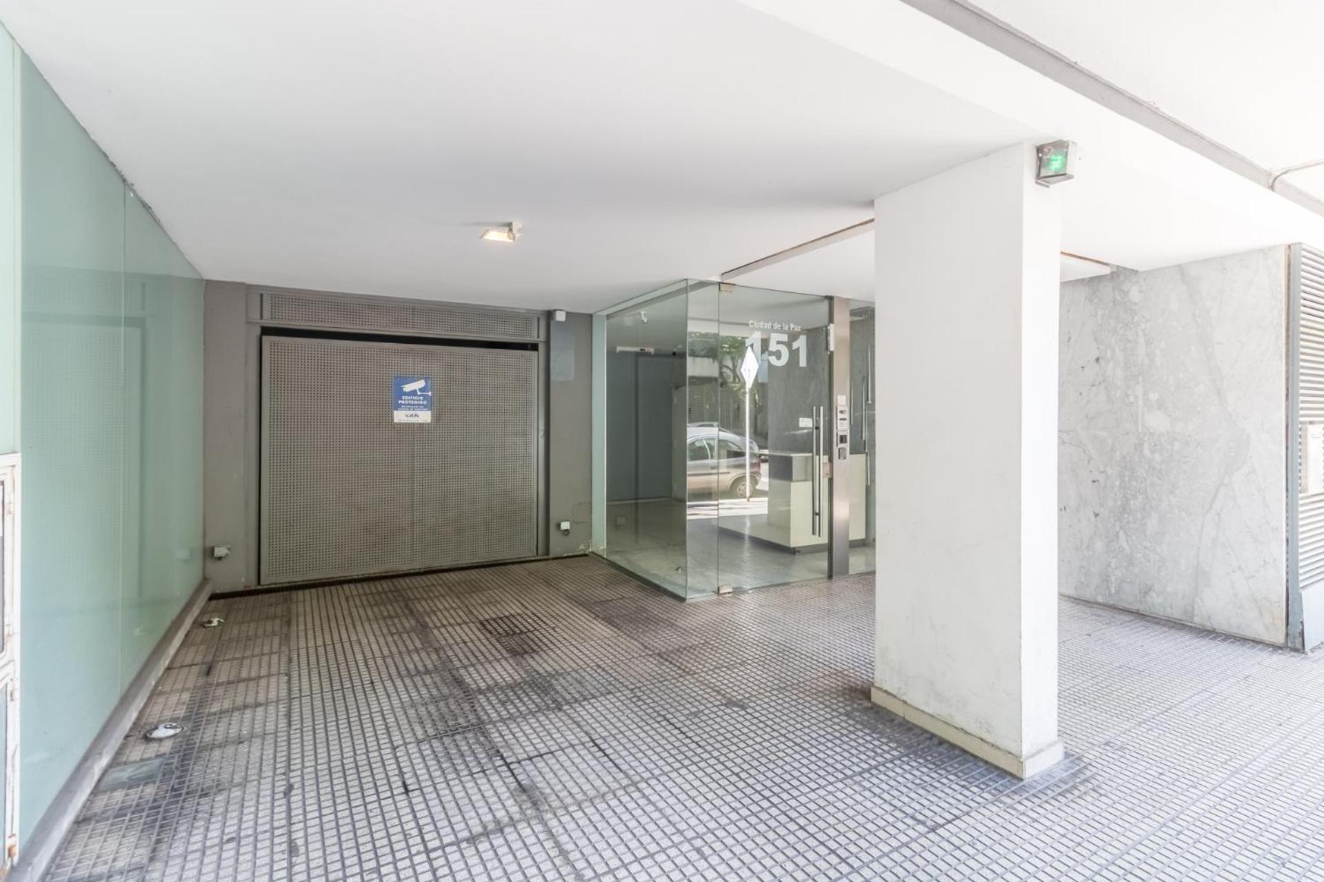 Depto Con Pileta Y Cochera S/c En El Lugar Palermo Apartamento