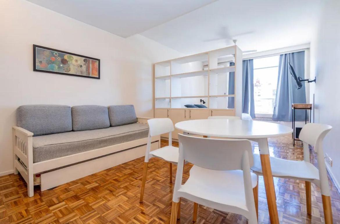 Gran Ubicacion En Pleno Centro Apartamento