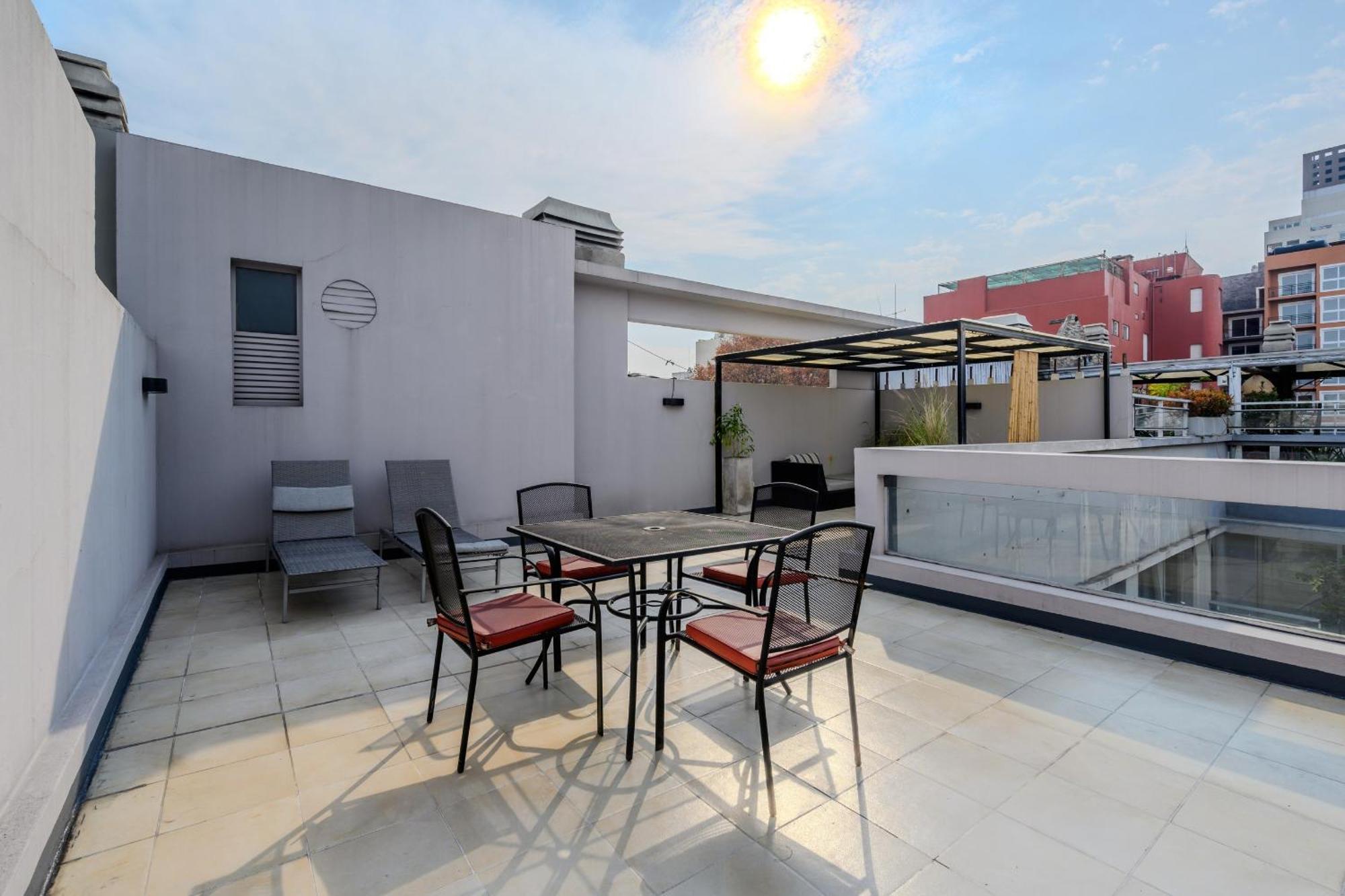 Great With Private Terrace & Chill Out Area. Apartamento