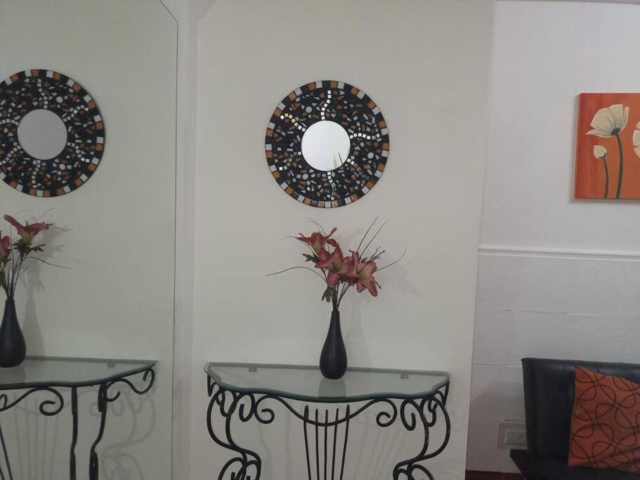 Recoleta, Acogedor Con Patio, Wifi, Bien Equipado Buenos Aires