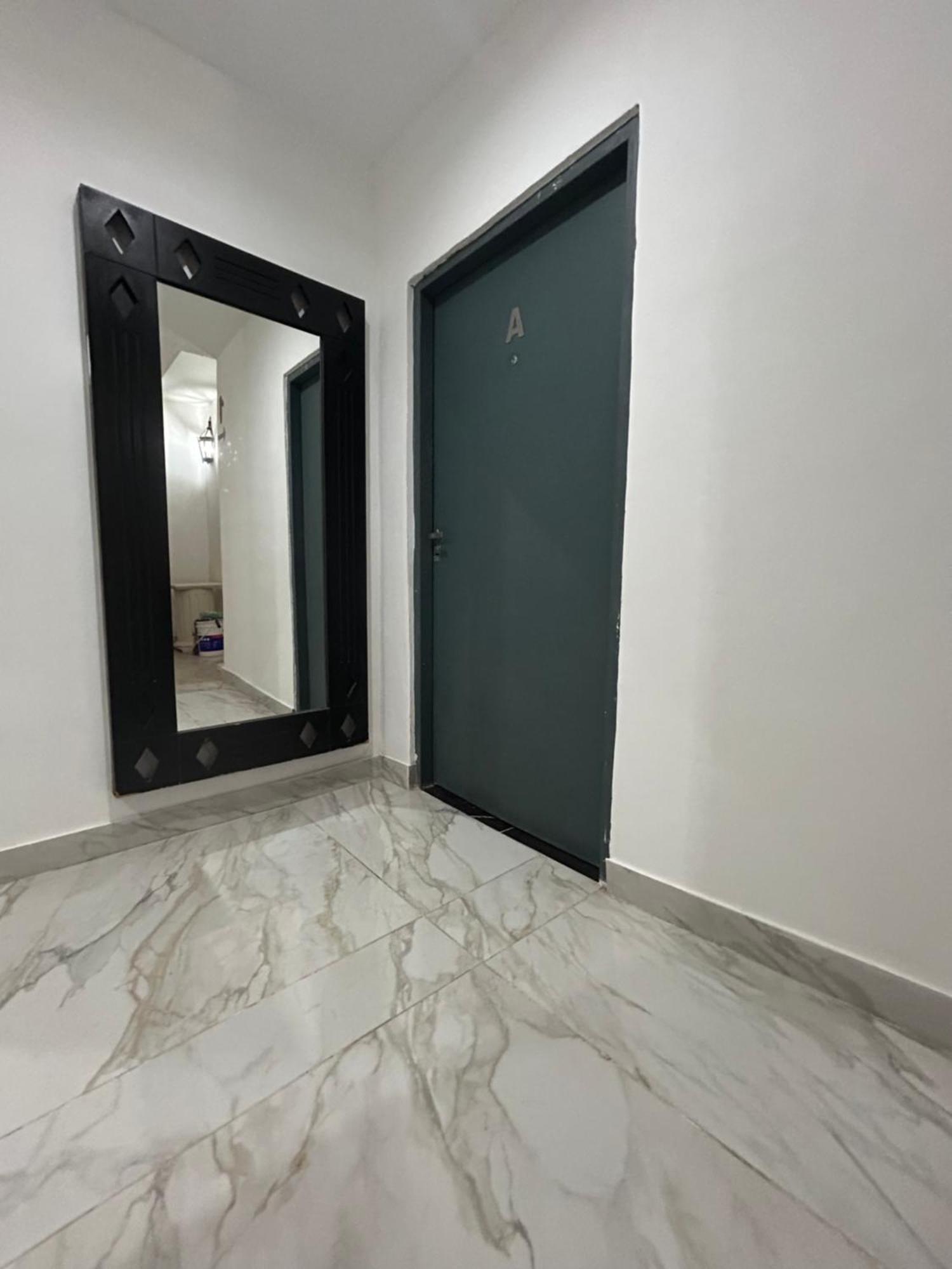 Apartamento Cordoba Departamento, A 200 Mts De Peatonal Florida Y A 200 Mts Av 9 De Julio *