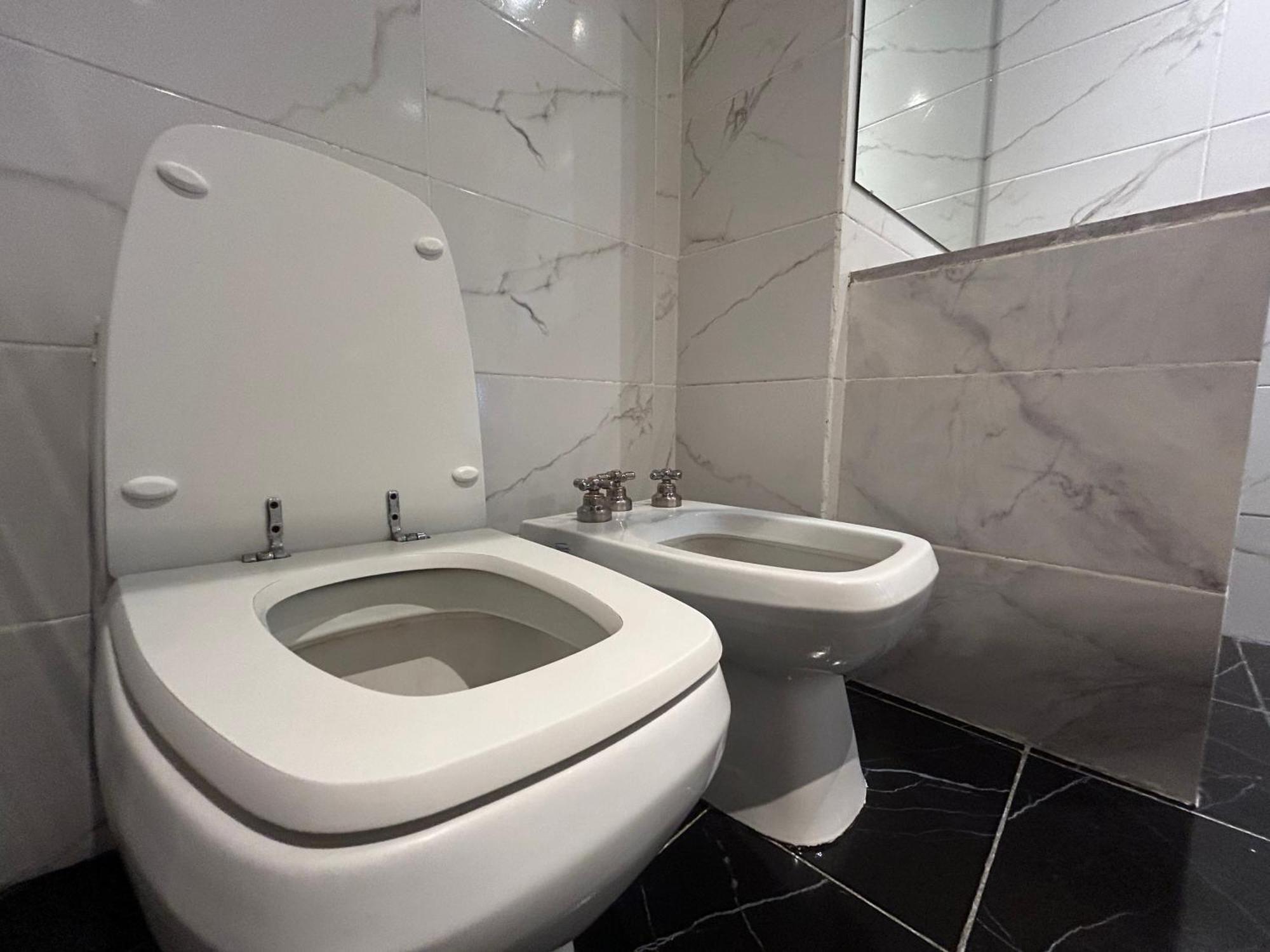 Apartamento Cordoba Departamento, A 200 Mts De Peatonal Florida Y A 200 Mts Av 9 De Julio Ciudad Autónoma de Buenos Aires