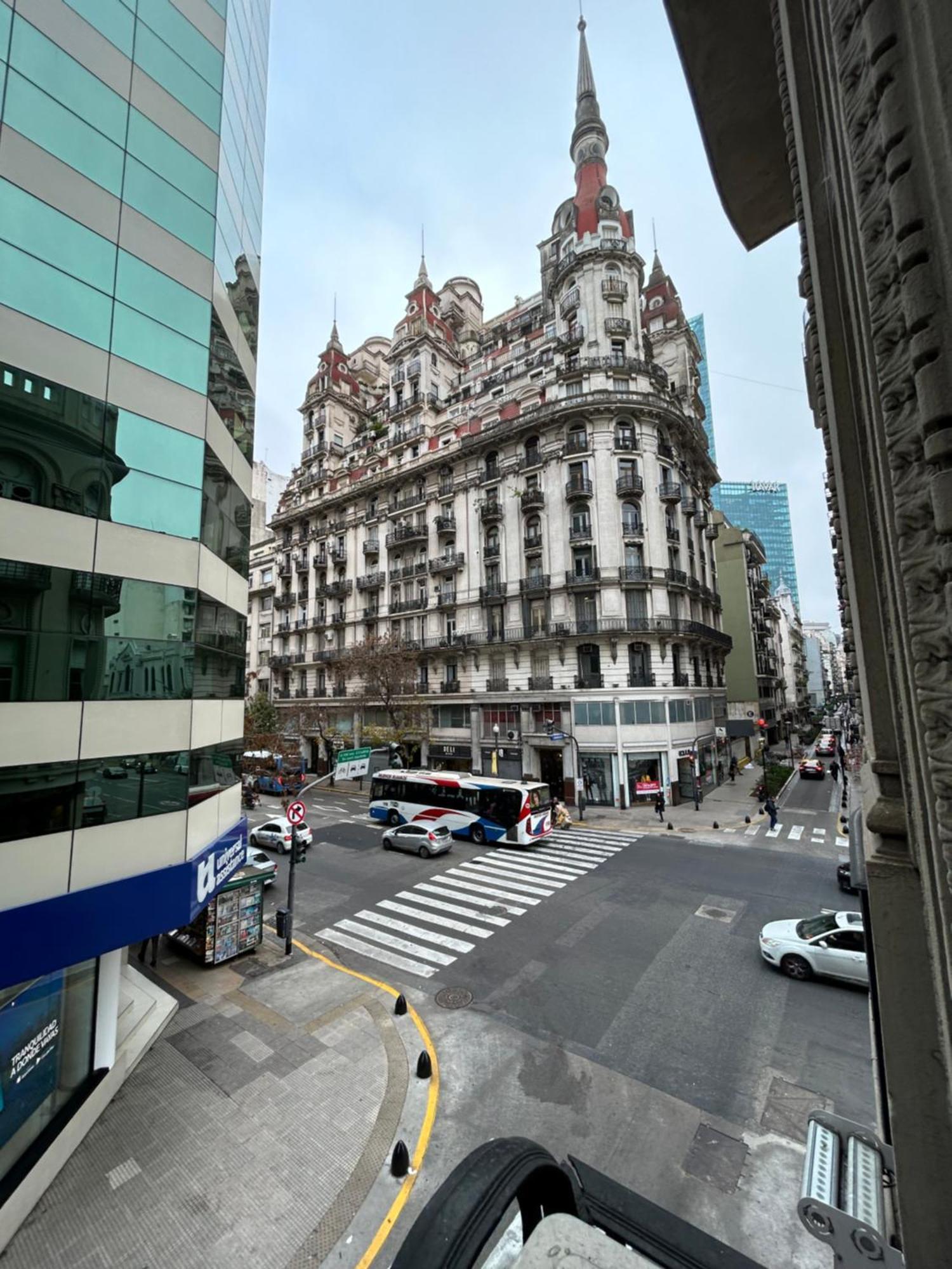 Cordoba Departamento, A 200 Mts De Peatonal Florida Y A 200 Mts Av 9 De Julio Ciudad Autónoma de Buenos Aires