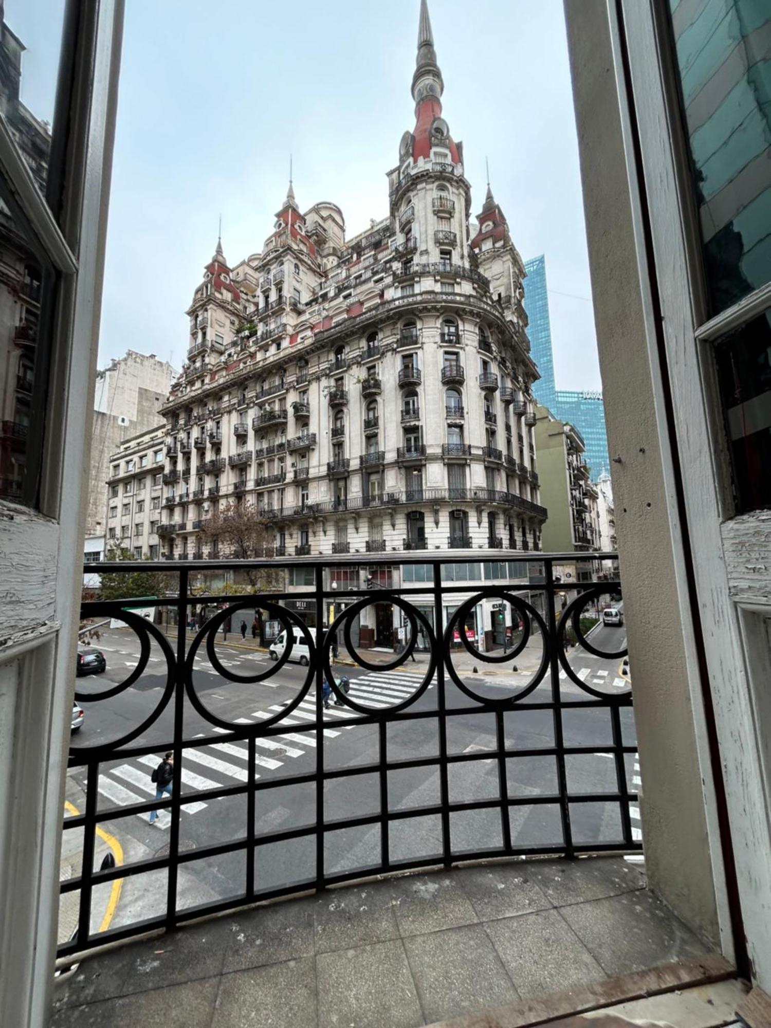 Apartamento Cordoba Departamento, A 200 Mts De Peatonal Florida Y A 200 Mts Av 9 De Julio *