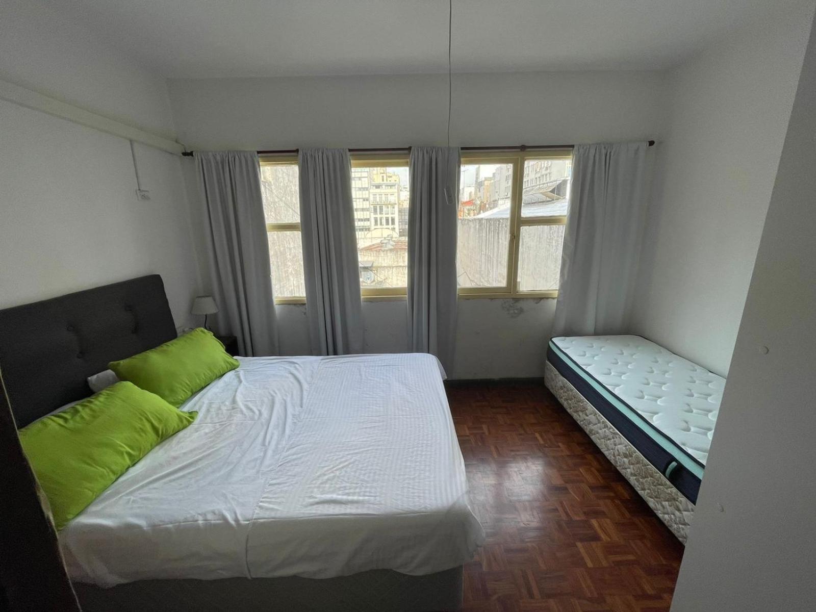 Kings Of Apartamento *