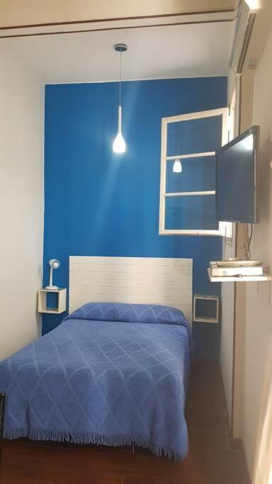 Departamento En El Centro De La Ciudad , Acogedor Luminoso, Wifi Y Servicios Incluidos * Ciudad Autónoma de Buenos Aires