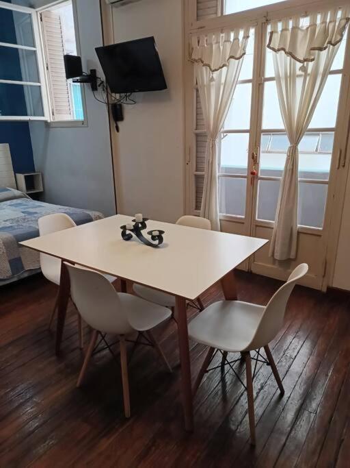 Departamento En El Centro De La Ciudad , Acogedor Luminoso, Wifi Y Servicios Incluidos Ciudad Autónoma de Buenos Aires