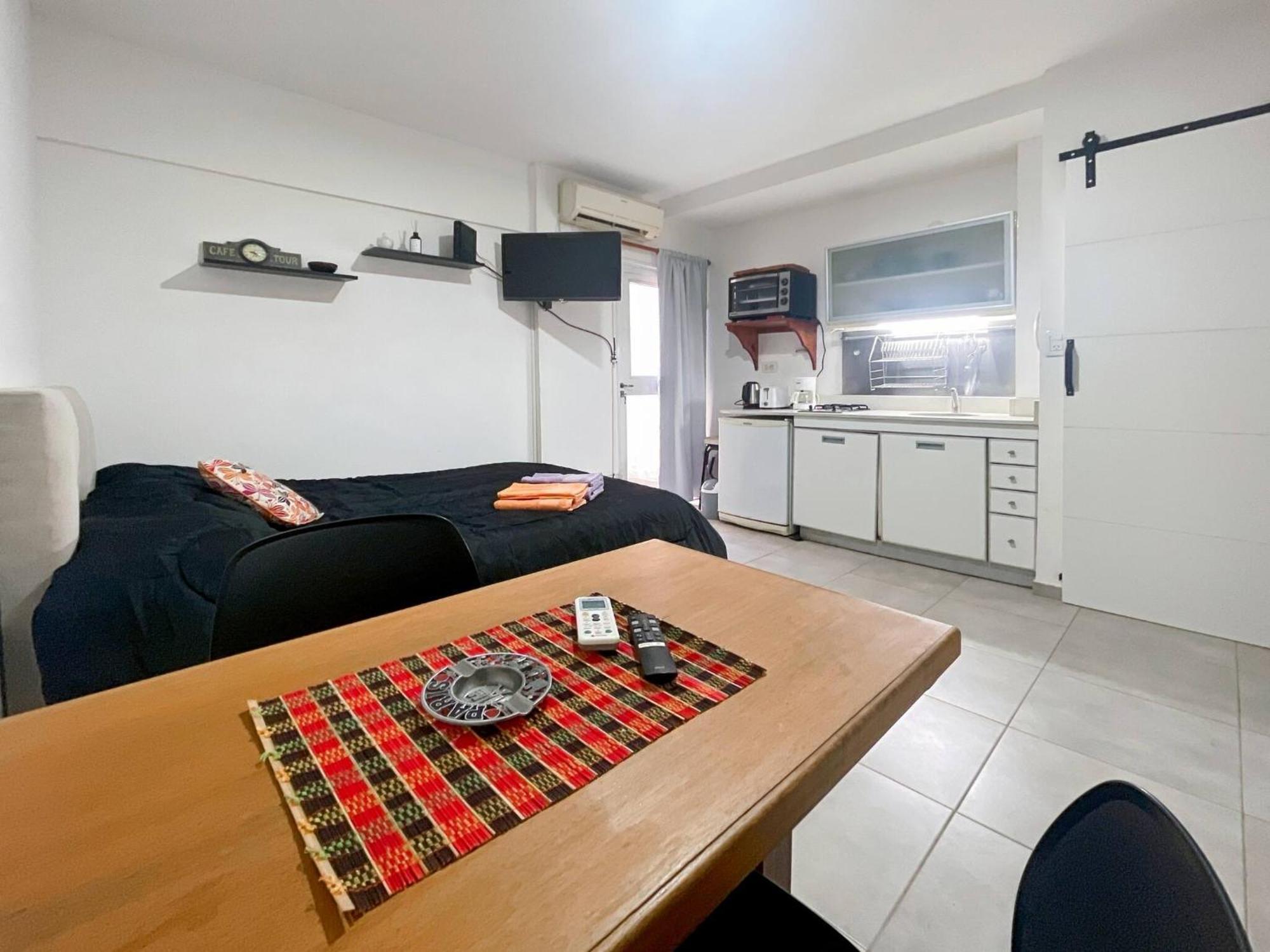 Cozy In Palermo With Private Patio