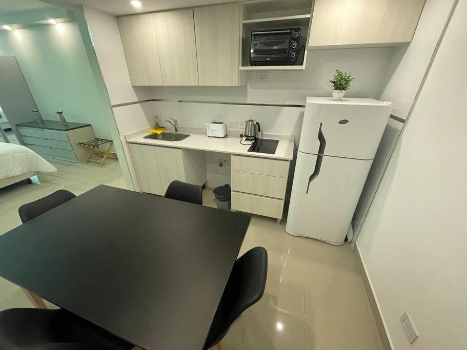 Apartamento Lujo En Paseo De La Cisterna- Uf 232 *