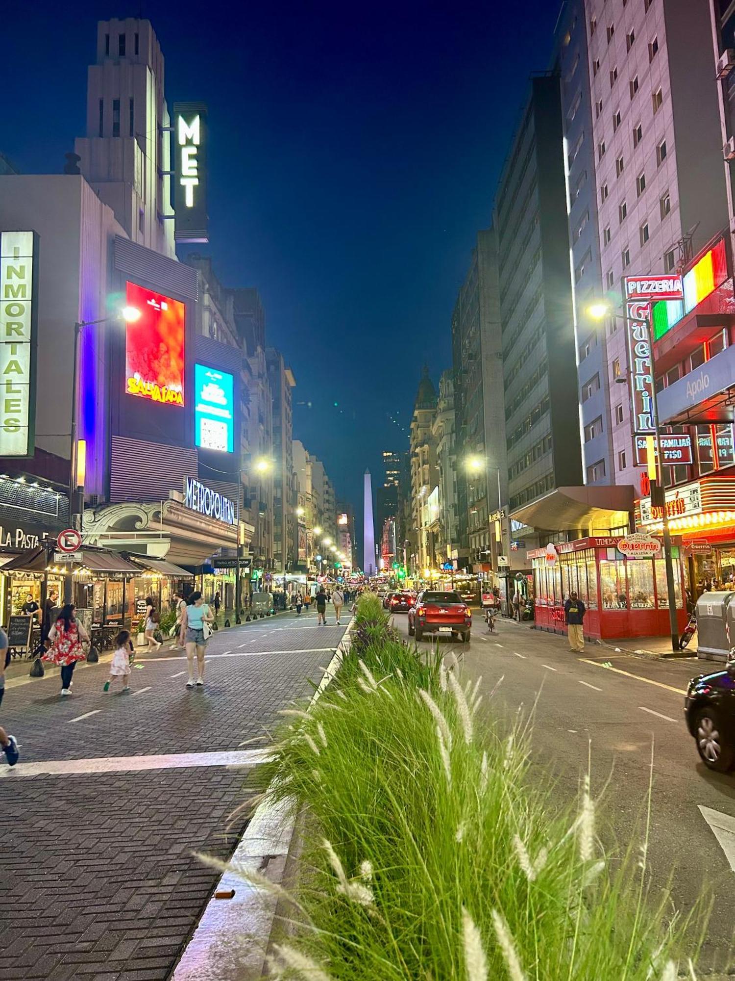 Bayres Obelisco * Ciudad Autónoma de Buenos Aires