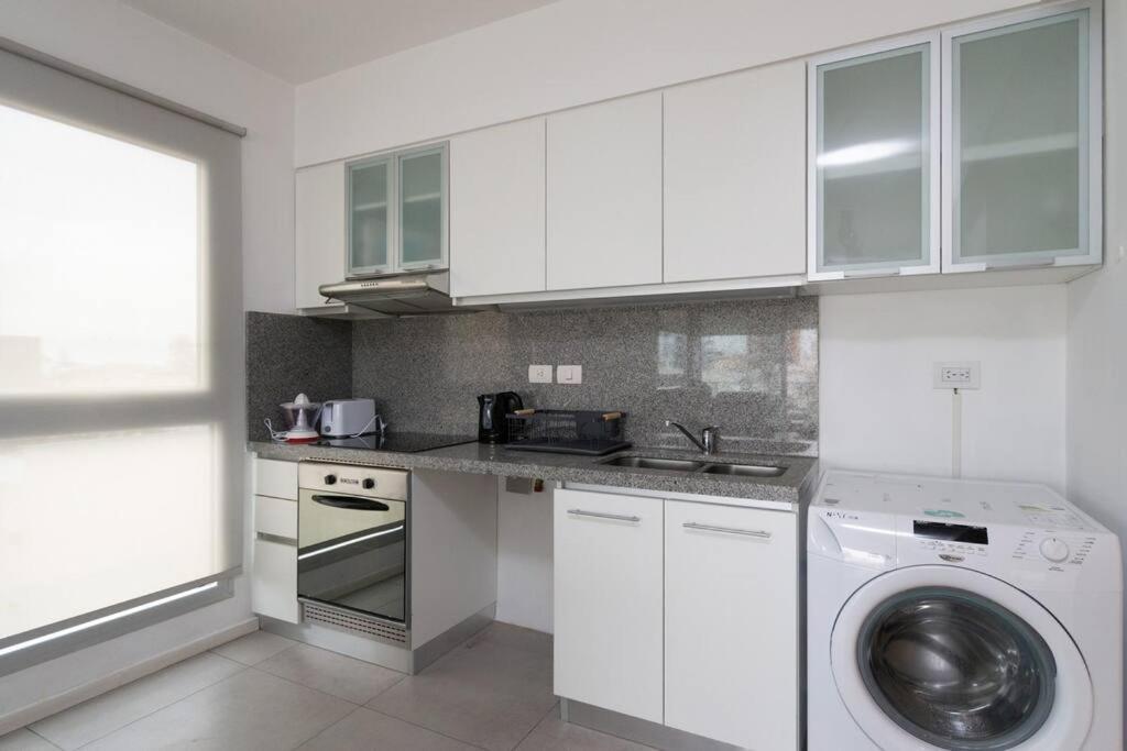 Apartamento Luxury Tower With Pool & Gym Sleeps 4 Ciudad Autónoma de Buenos Aires