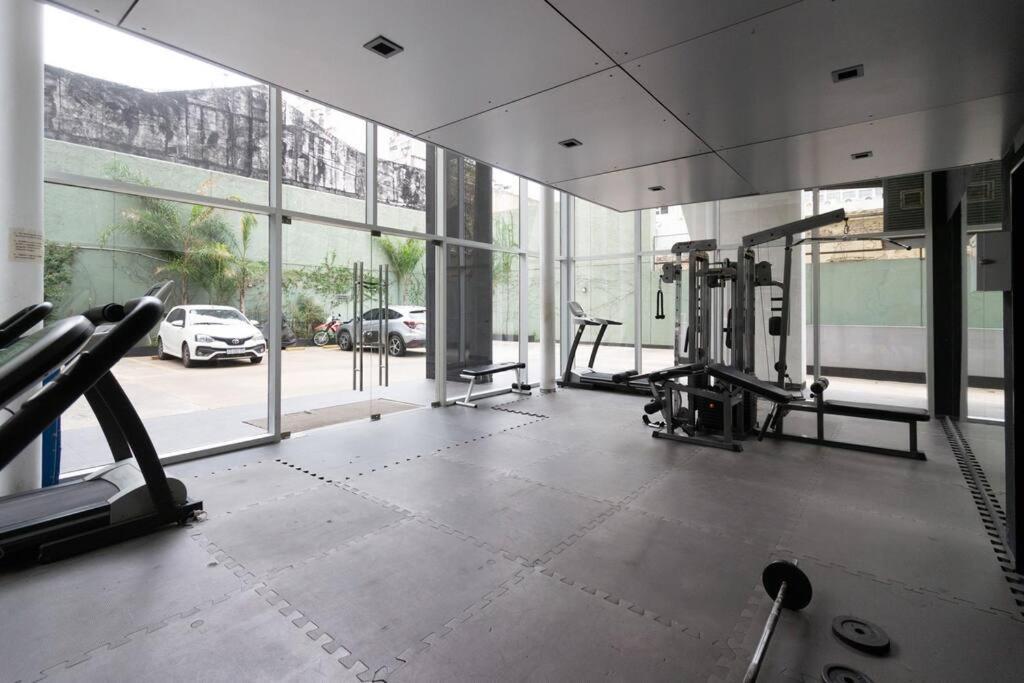 Luxury Tower With Pool & Gym Sleeps 4 *