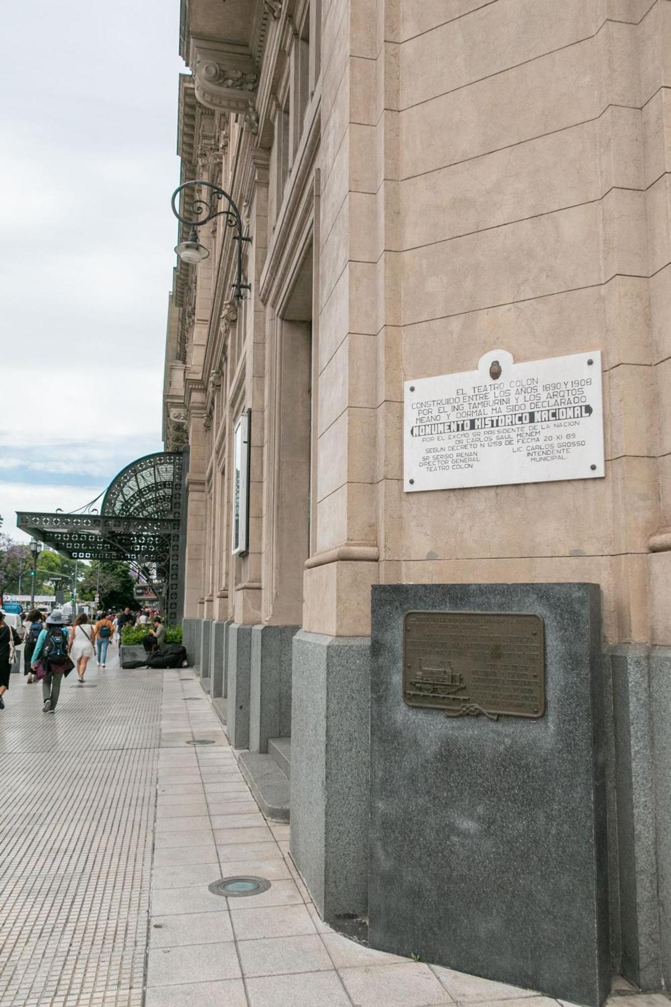En El Centro: Teatros Y Puerto Madero Buenos Aires
