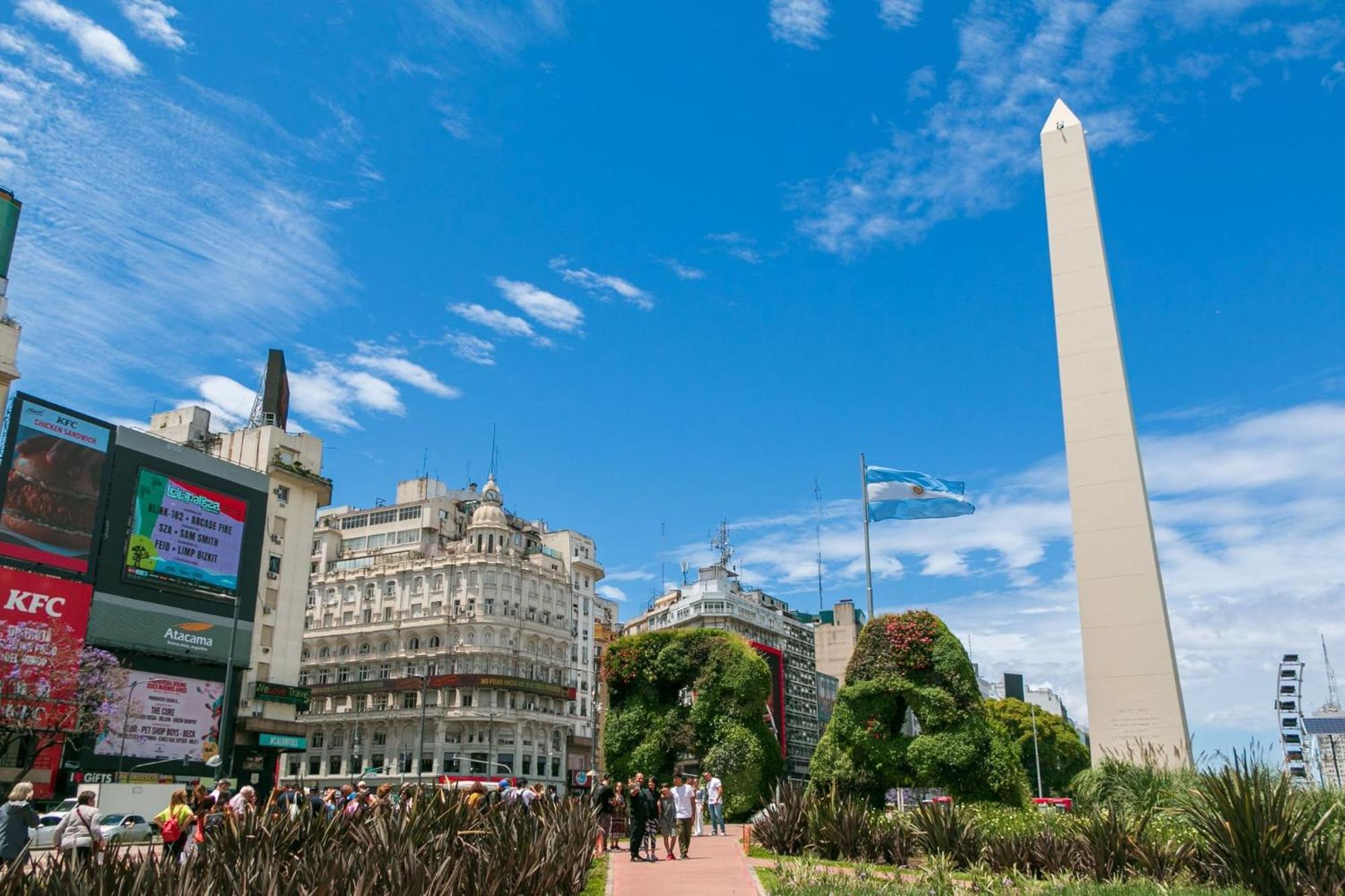 En El Centro: Teatros Y Puerto Madero Buenos Aires