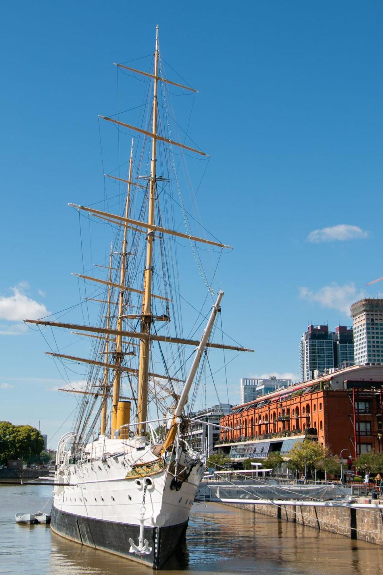 Apartamento En El Centro: Teatros Y Puerto Madero *