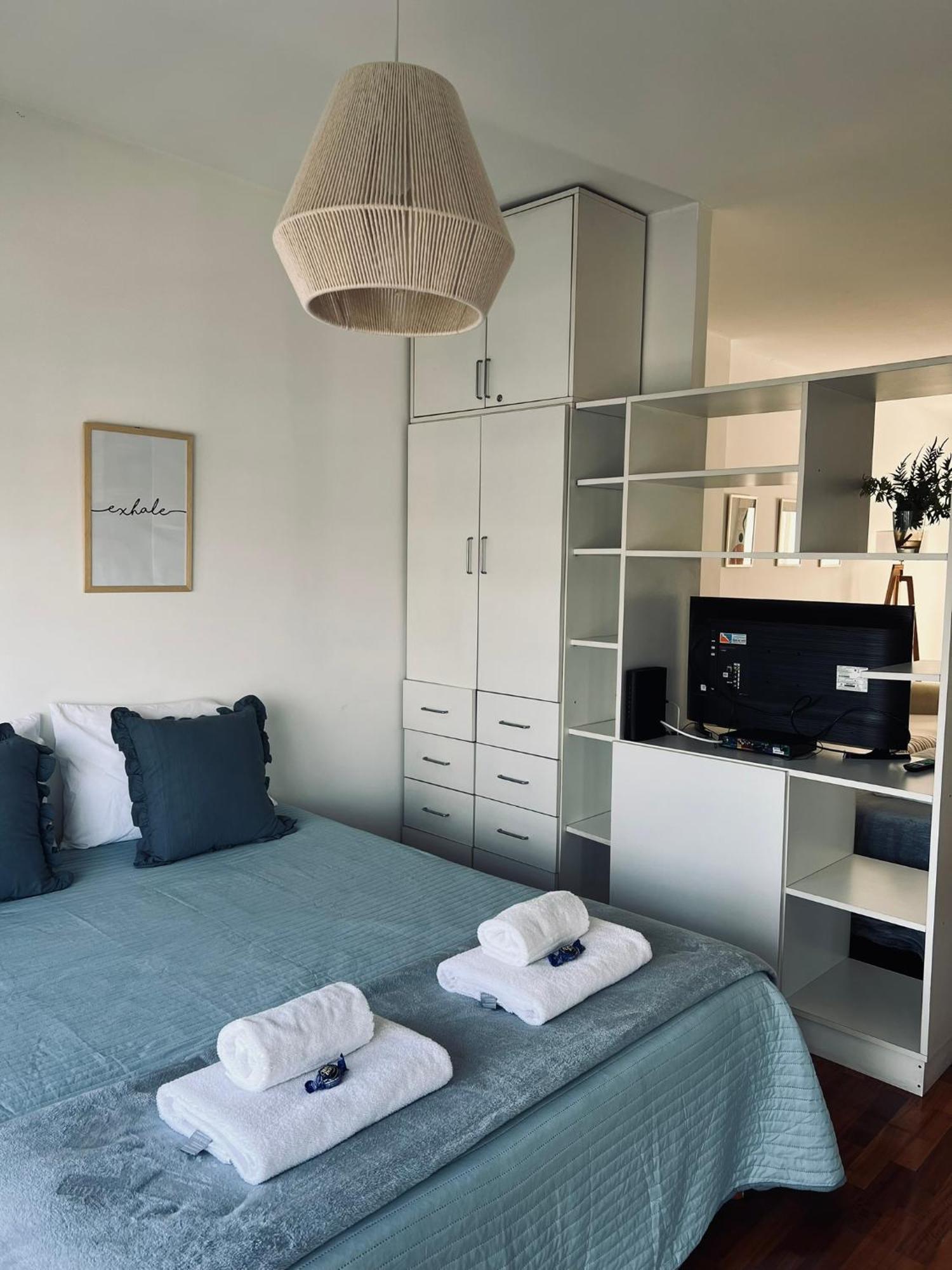 Departamento En Av Callao Al 900, A Cuadra De Av Santa Fe