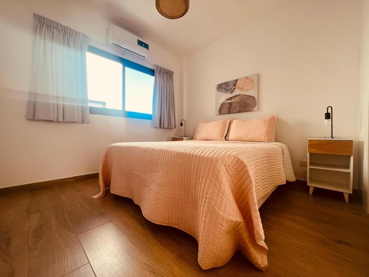 Hermoso Departamento En Belgrano - Gran Ubicacion Sobre La Avenida Monroe! Apartment