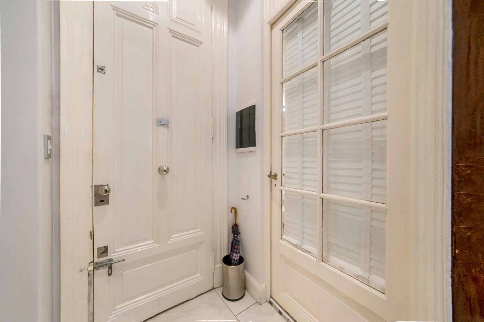 Plaza De Mayo - Diplomat's 3 Bedroom Ensuite Haven Apartment