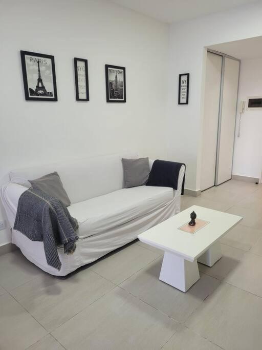 Dolar Oficial Movistar Arena Studio Apartamento Ciudad Autónoma de Buenos Aires