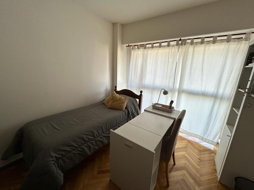 Habitación en casa particular Hermoso Cuarto En Recoleta Cerca De Todo Ciudad Autónoma de Buenos Aires