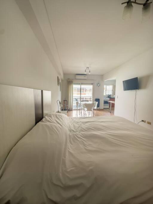 Amplio Monoambiente En Palermo Apartamento *