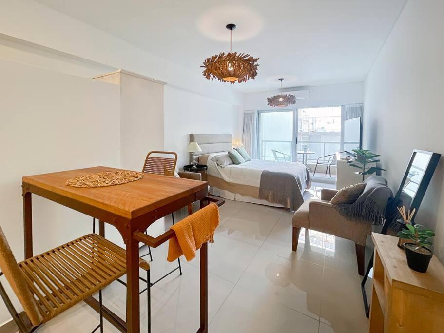 Estudio San Telmo Con Piscina Y Balcon- Paseo De La Cisterna- Uf 201 Ciudad Autónoma de Buenos Aires